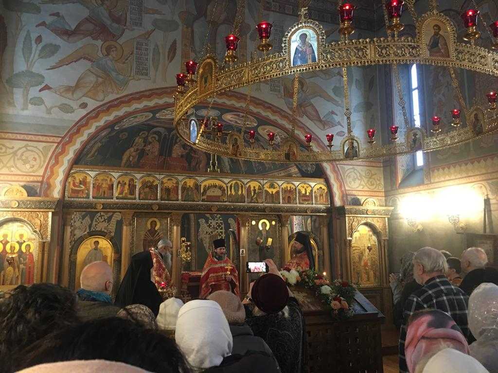 Престольный праздник в храме святых Новомучеников и Исповедников Российских в Коммунарке