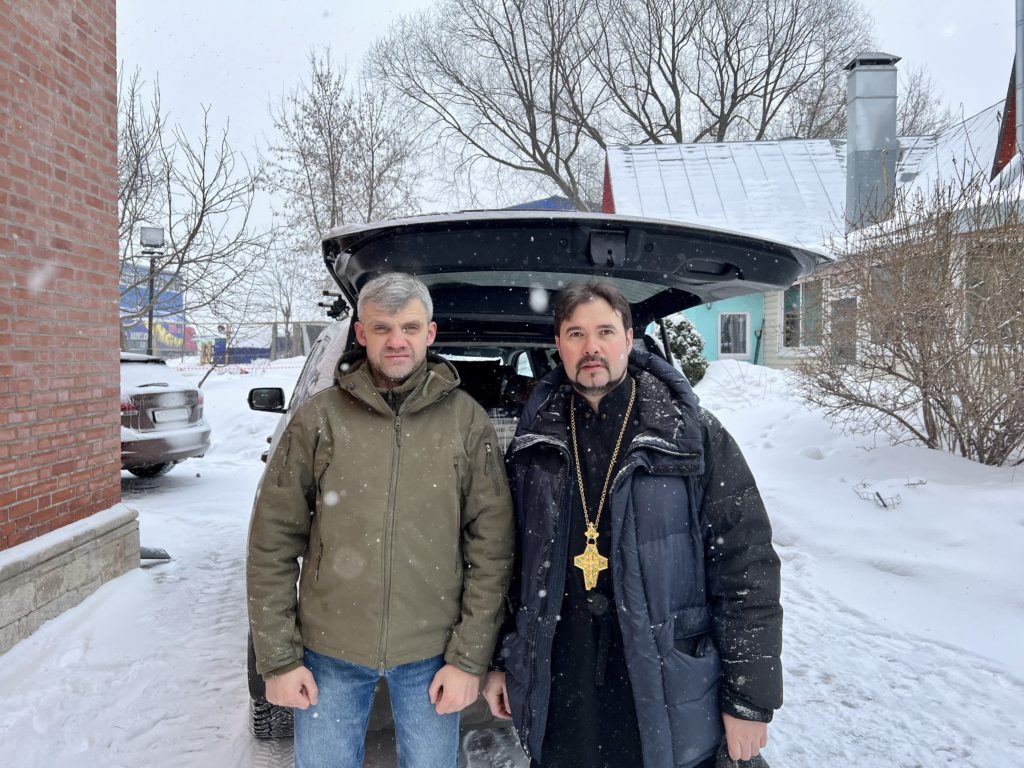 Поздравление с Днем Защитника Отечества и помощь военнослужащим от Казанского храма в Сосенках