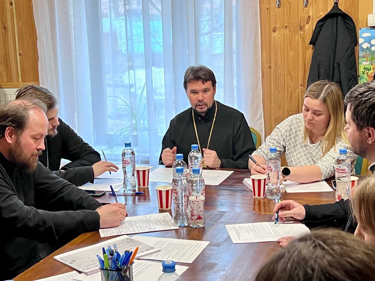 Десятый Молодежный Совет Викариатства Новых Территорий г. Москвы Десятый Молодежный Совет Викариатства Новых Территорий г. Москвы